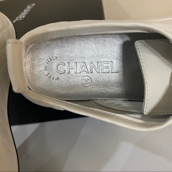 Sold 🔑 Chanel Platform Sneakers Size 37.5 - Picture 3 of 11